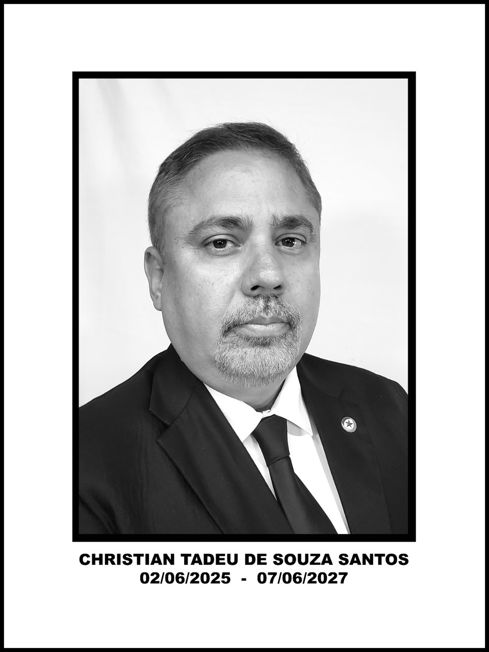 Retrato oficial de Christian Tadeu de Souza Santos — Venerável Mestre